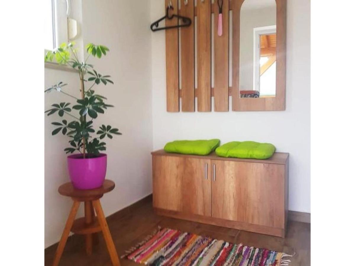 Apartamento Forrás Vendégház Tata Exterior foto