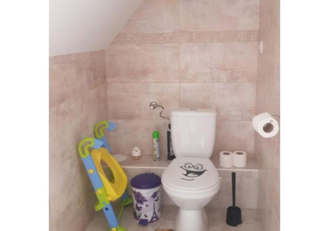 Apartamento Forrás Vendégház Tata Exterior foto